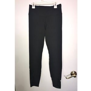 Nike One Tight Fit Legging